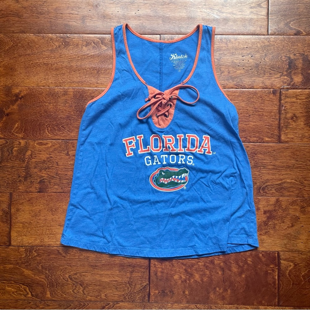 Front tie UF gators tank top